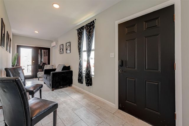 1585 Road 5734, Cleveland, TX 77327