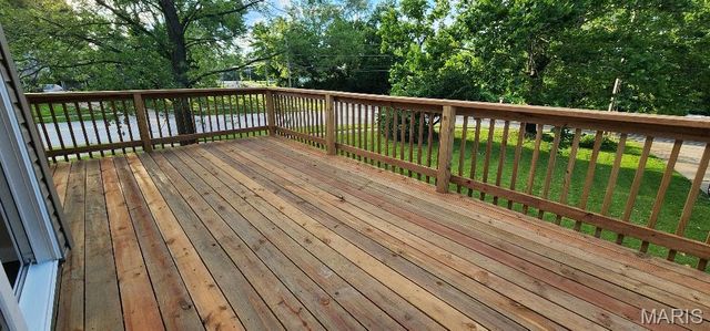 5388 Ville Maria Lane, Hazelwood, MO 63042