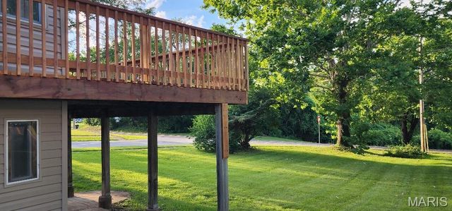 5388 Ville Maria Lane, Hazelwood, MO 63042