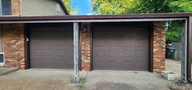 5388 Ville Maria Lane, Hazelwood, MO 63042