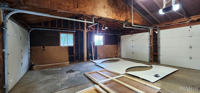 5388 Ville Maria Lane, Hazelwood, MO 63042