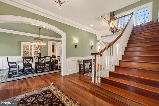 2300 OLD SENTINEL TRL, Malvern, PA 19355