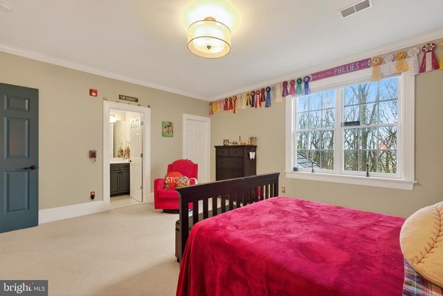 2300 OLD SENTINEL TRL, Malvern, PA 19355