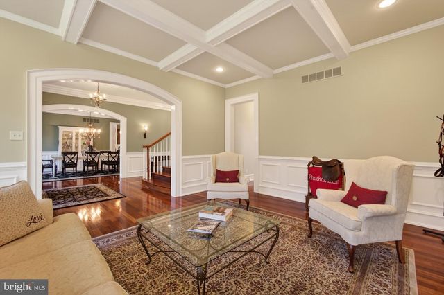 2300 OLD SENTINEL TRL, Malvern, PA 19355