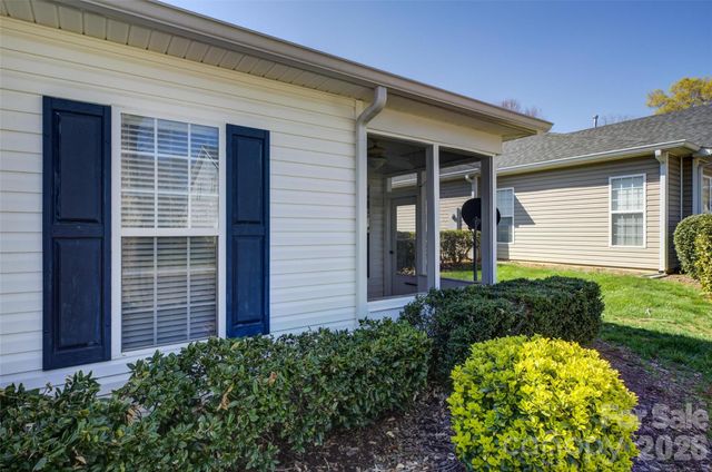 12114 Groth Court, Charlotte, NC 28277