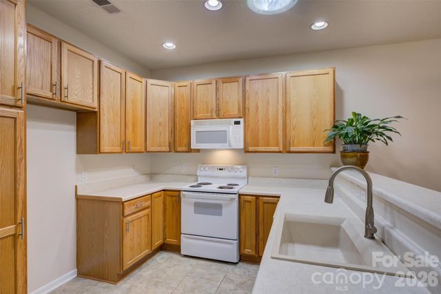 12114 Groth Court, Charlotte, NC 28277