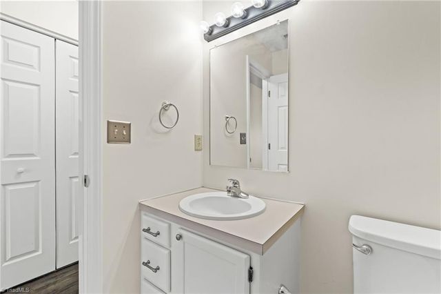 110 West Brook Court, Archdale, NC 27263