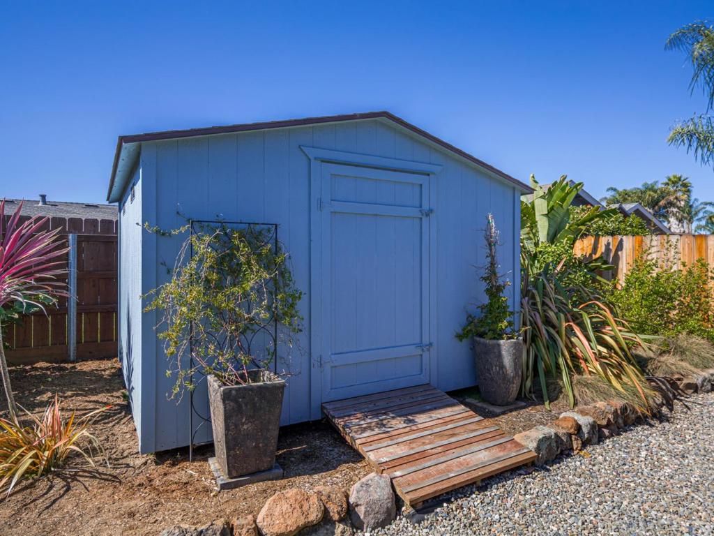 Image 27 of property listing at 569 Cedar Drive, Watsonville, CA 95076