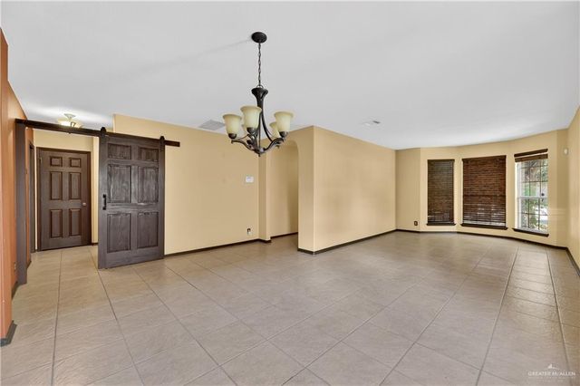 606 Barton Drive, Edinburg, TX 78541