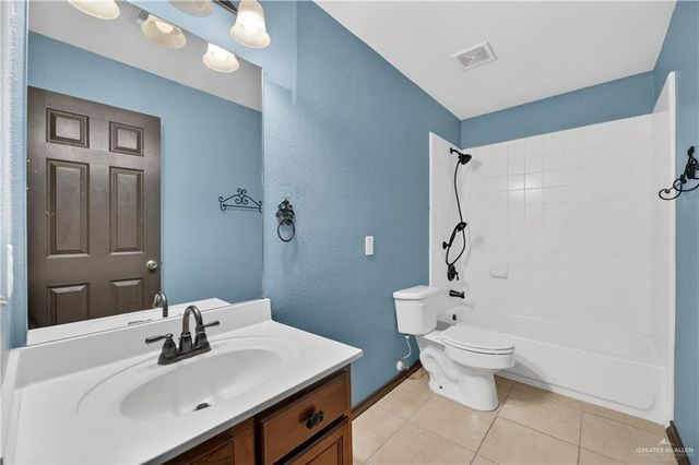 606 Barton Drive, Edinburg, TX 78541