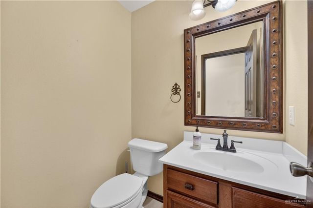 606 Barton Drive, Edinburg, TX 78541