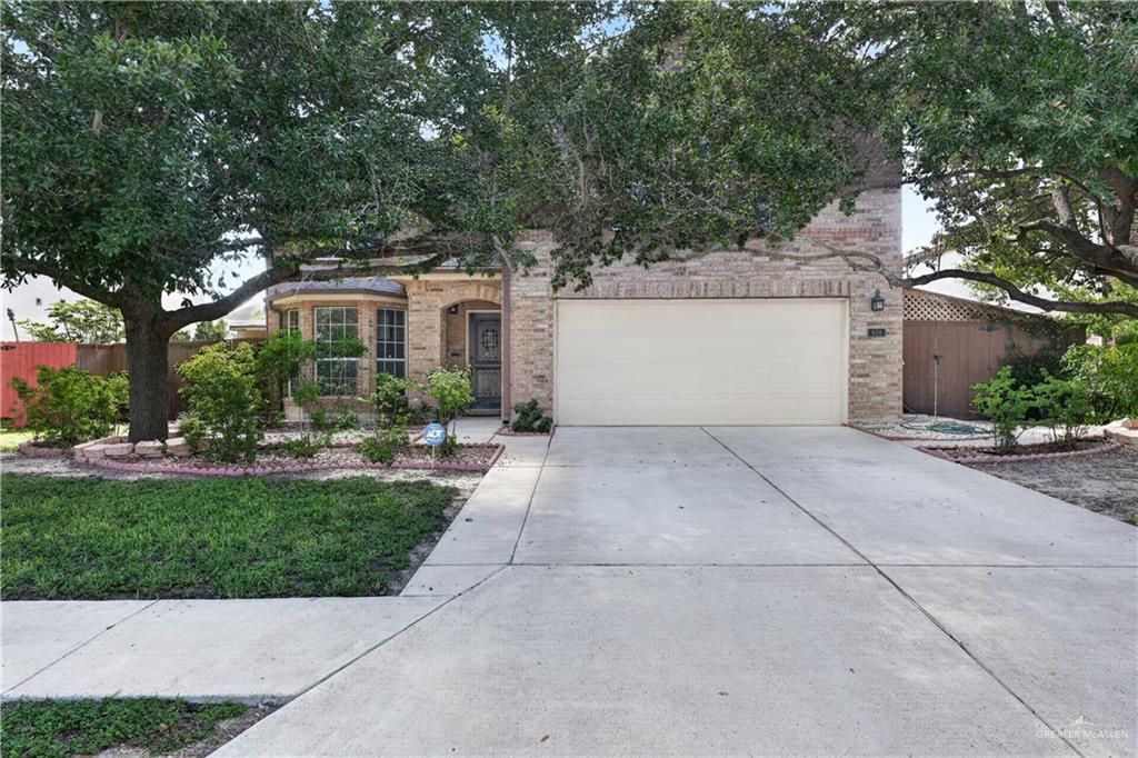 606 Barton Drive, Edinburg, TX 78541