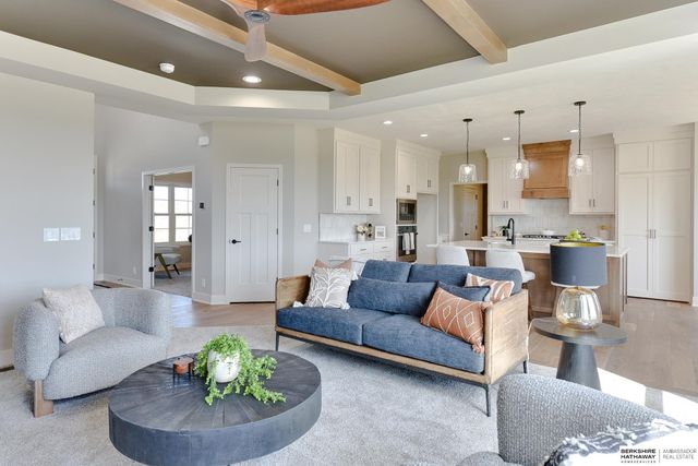 19031 Sycamore Drive, Gretna, NE 68028