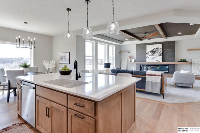 19031 Sycamore Drive, Gretna, NE 68028