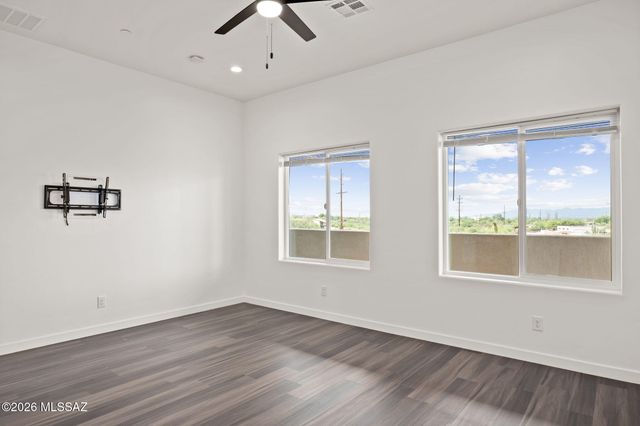 1888 N El Moraga Drive, Tucson, AZ 85745