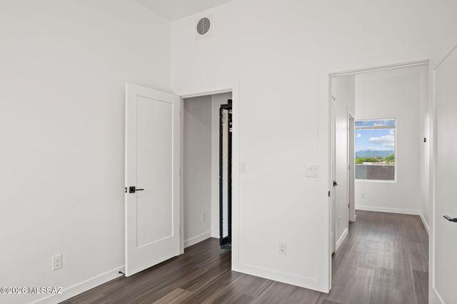 1888 N El Moraga Drive, Tucson, AZ 85745