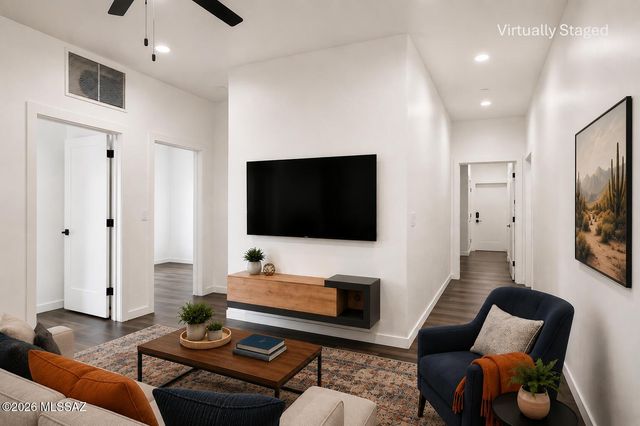 1888 N El Moraga Drive, Tucson, AZ 85745