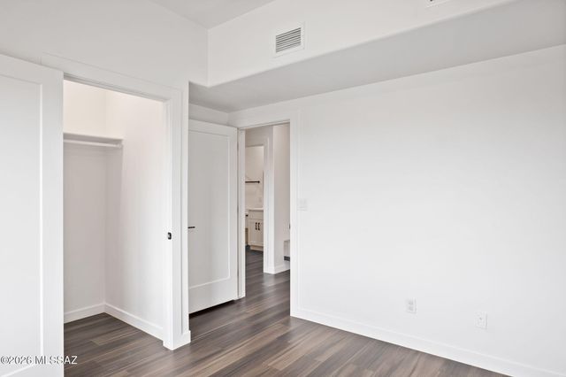 1888 N El Moraga Drive, Tucson, AZ 85745
