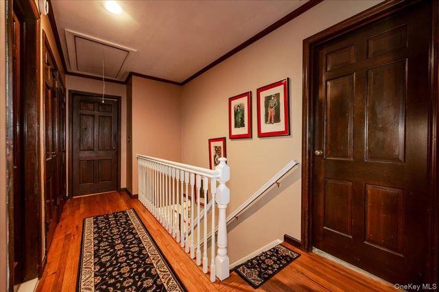 2 Richard Lane, Huntington, NY 11743