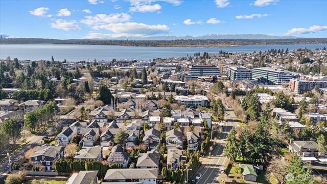 825 Kirkland Way, Kirkland, WA 98033