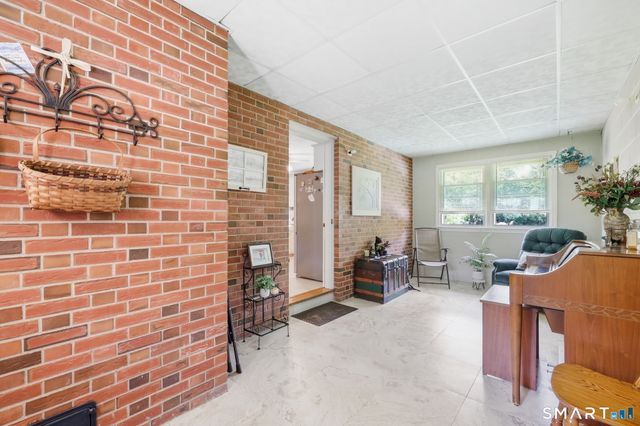 517 Swain Avenue, Meriden, CT 06450