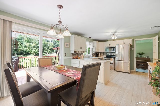 517 Swain Avenue, Meriden, CT 06450