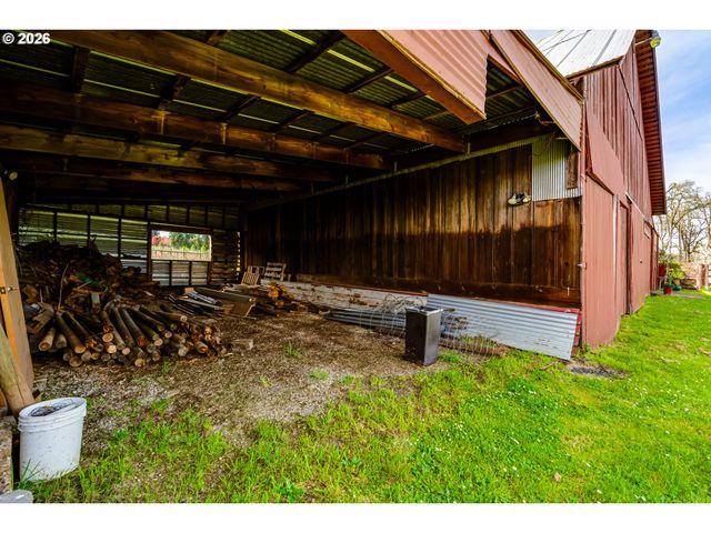 34386 MATHEWS Rd, Eugene, OR 97405