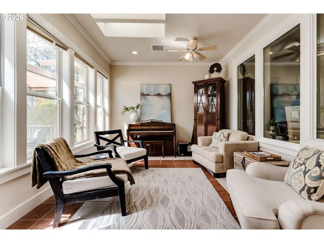 34386 MATHEWS Rd, Eugene, OR 97405