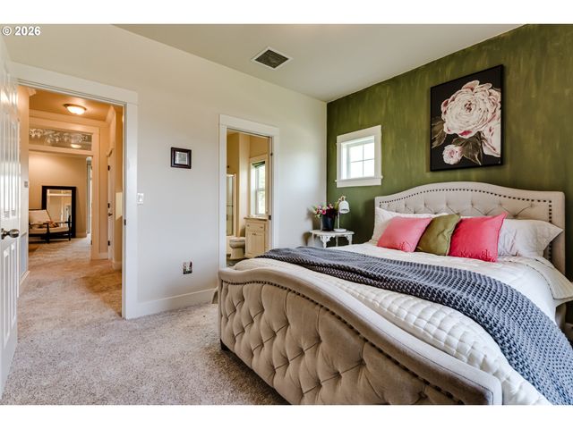 34386 MATHEWS Rd, Eugene, OR 97405