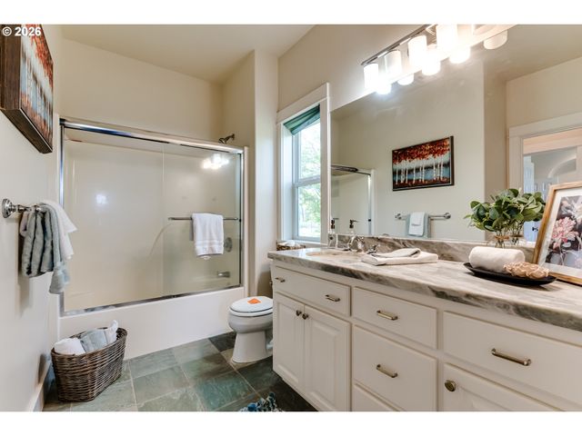 34386 MATHEWS Rd, Eugene, OR 97405