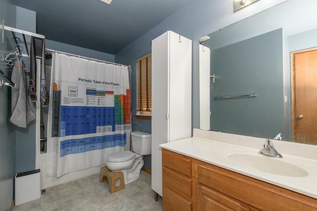 843 Prairie View DRIVE, Burlington, WI 53105