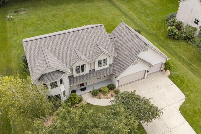 843 Prairie View DRIVE, Burlington, WI 53105