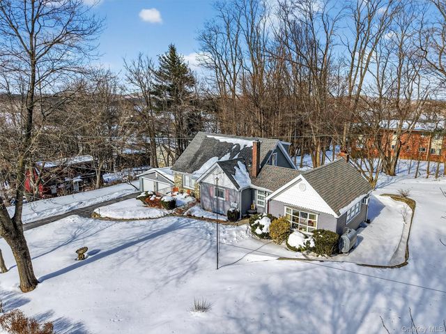 30 Lakeview Terrace, Mahopac, NY 10541