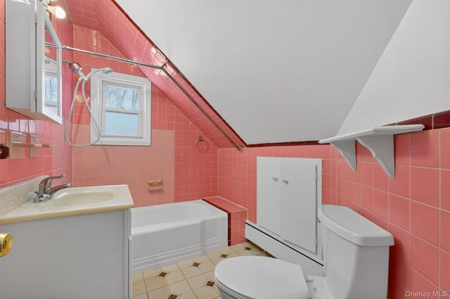 30 Lakeview Terrace, Mahopac, NY 10541