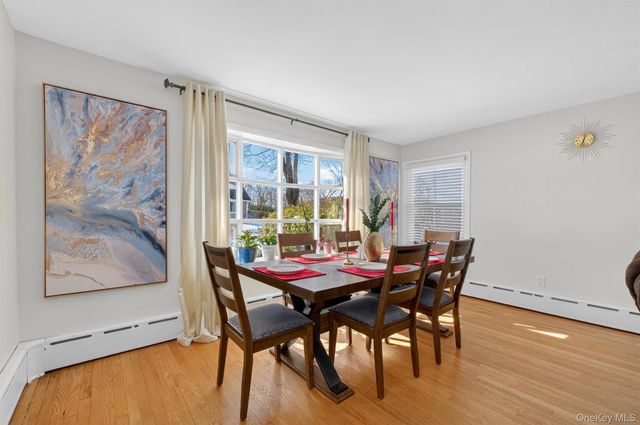 30 Lakeview Terrace, Mahopac, NY 10541