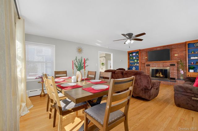 30 Lakeview Terrace, Mahopac, NY 10541