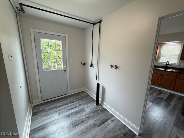 4927 Glenn Lodge Road, Mentor, OH 44060