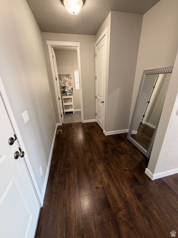 452 S SUNSET RIDGE DR, North Salt Lake, UT 84054