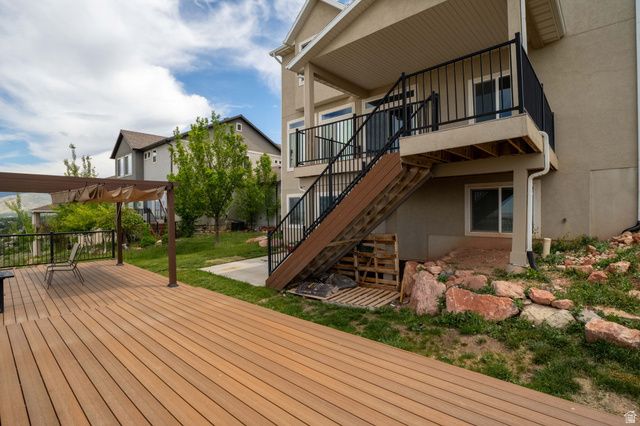 452 S SUNSET RIDGE DR, North Salt Lake, UT 84054