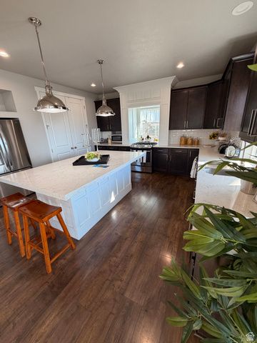 452 S SUNSET RIDGE DR, North Salt Lake, UT 84054