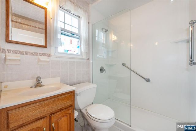 210 Paterson Avenue, Hasbrouck Heights, NJ 07604