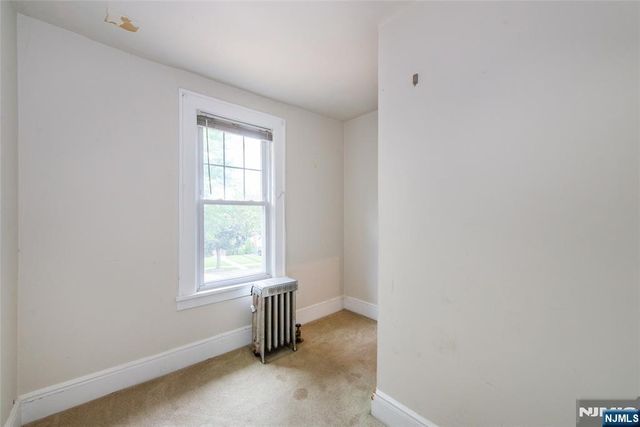 210 Paterson Avenue, Hasbrouck Heights, NJ 07604