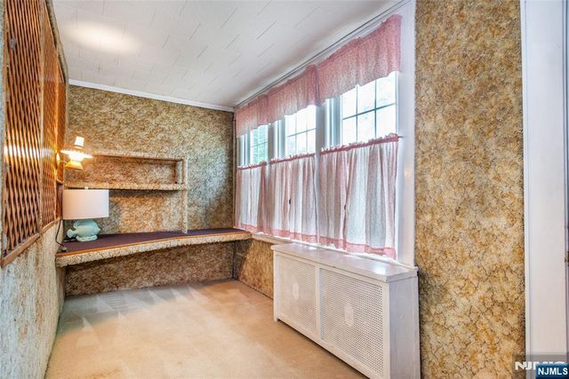 210 Paterson Avenue, Hasbrouck Heights, NJ 07604
