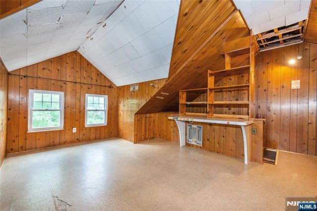 210 Paterson Avenue, Hasbrouck Heights, NJ 07604