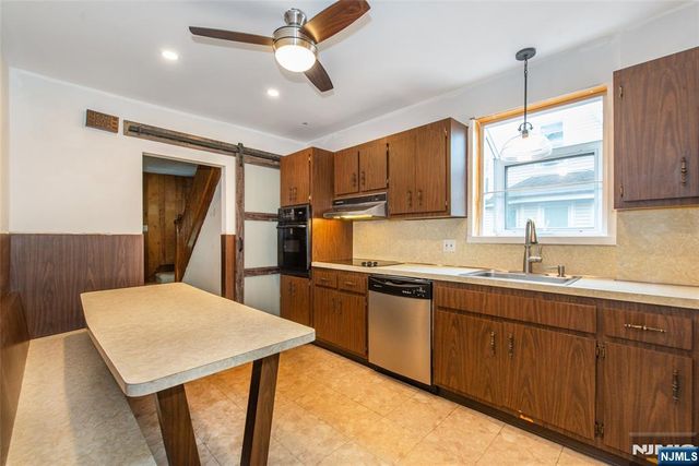 210 Paterson Avenue, Hasbrouck Heights, NJ 07604