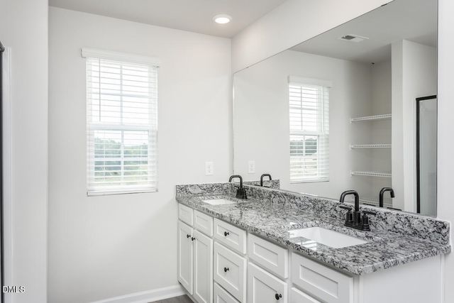 15 Empress Street, Broadway, NC 27505