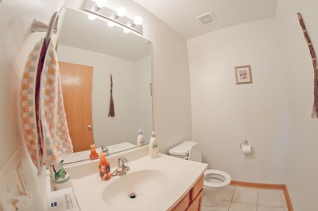 514 Madison Lane, Elgin, IL 60123