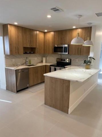 150 MANCHESTER Street, Boca Raton, FL 33487