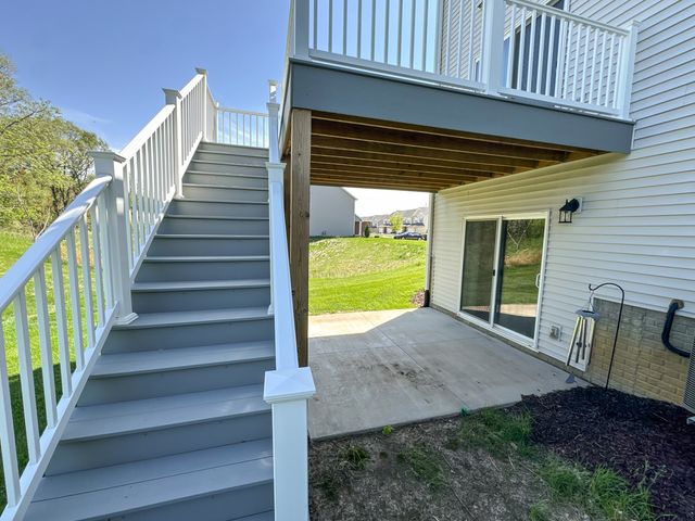 4007 Orchard Drive, Bettendorf, IA 52722