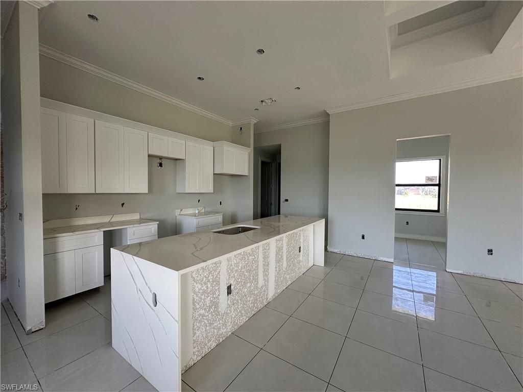 Image 5 of property listing at 4217 NW 32nd TER, Cape Coral, FL 33993